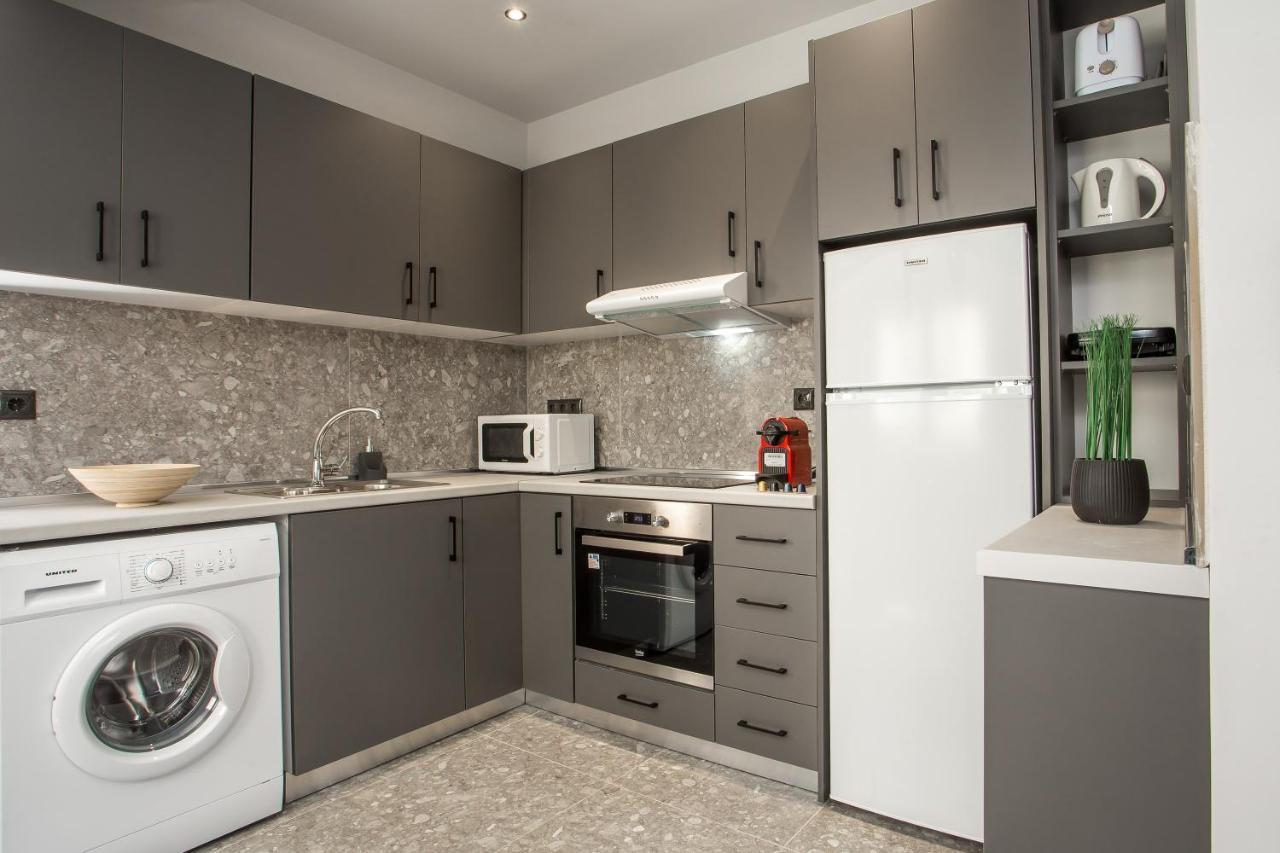 Gm Apartments-rhodes Luxury Living