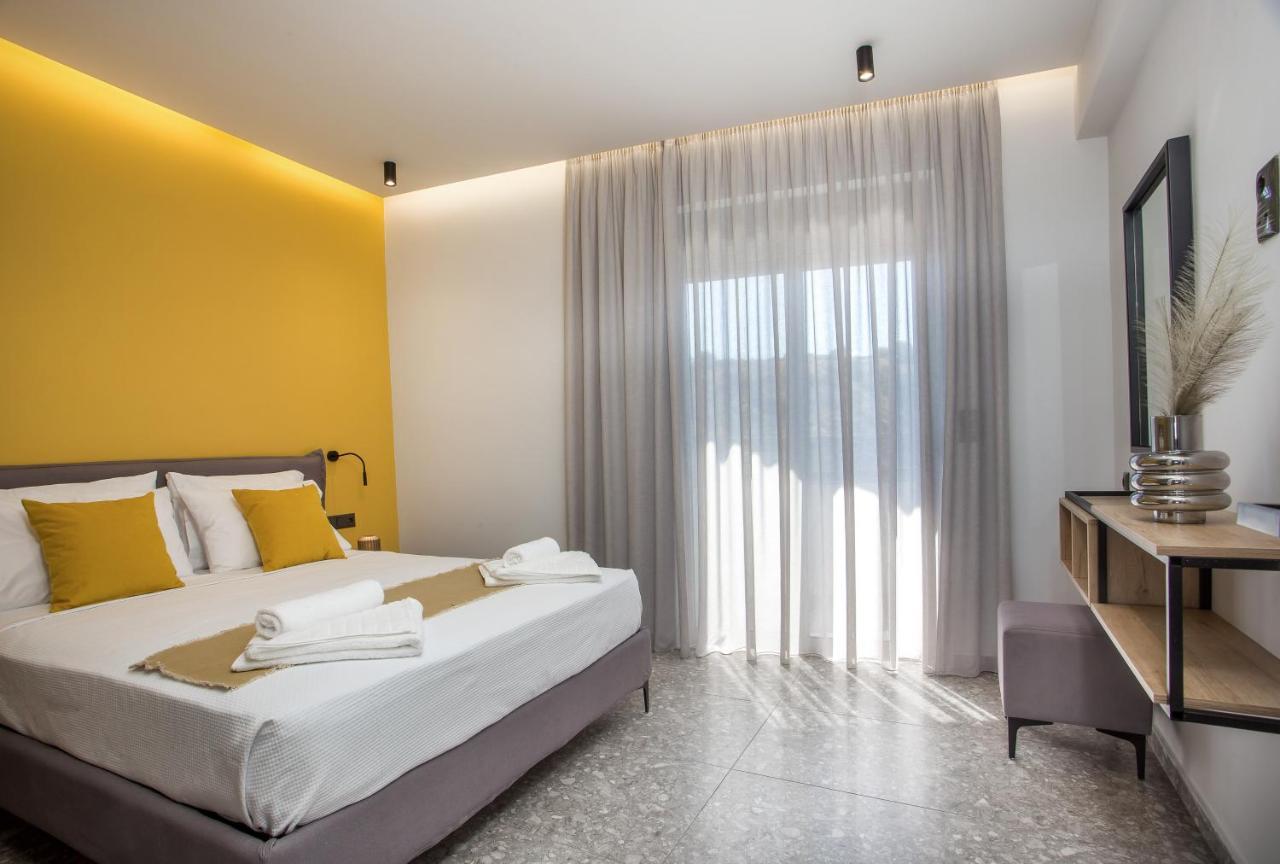 Gm Apartments-rhodes Luxury Living Apartment