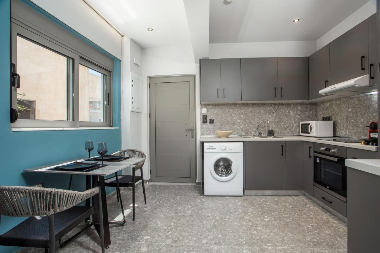 Gm Apartments-rhodes Luxury Living