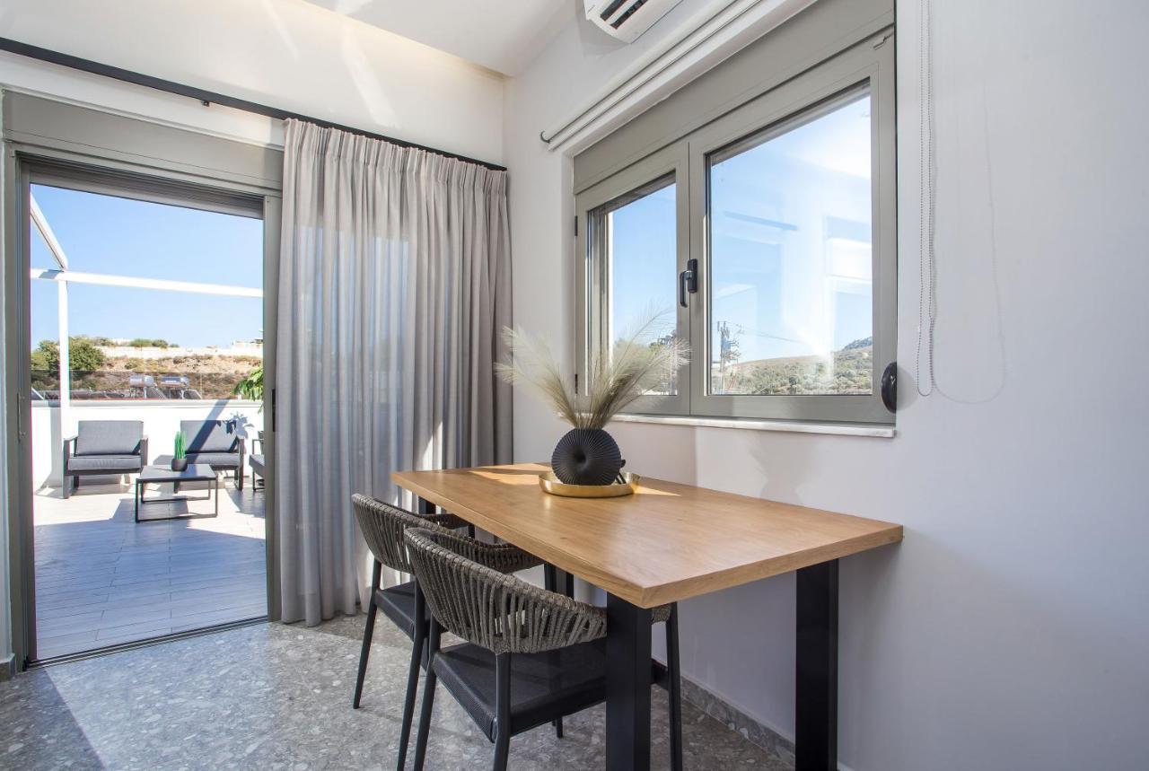 Gm Apartments-rhodes Luxury Living